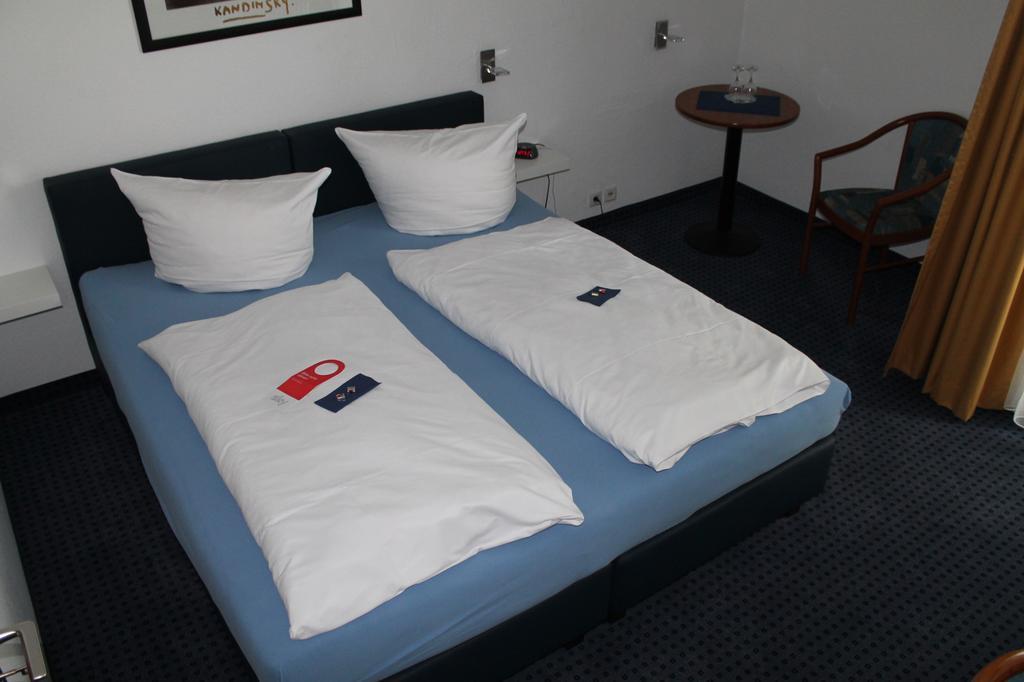 Aparthotel Hoeper Oyten Kültér fotó